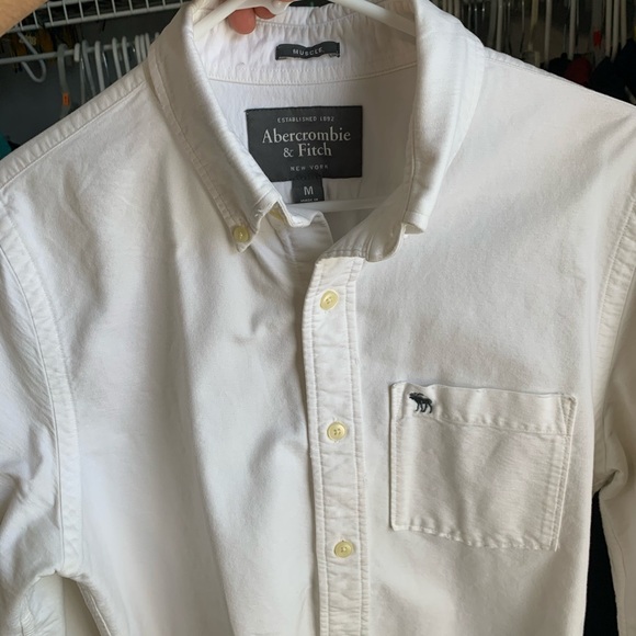 Men’s Solid White Button Down Dress Shirt - Picture 5 of 5